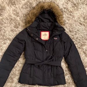 Hollister faux fur puffer jacket M